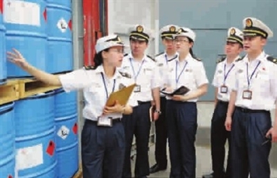 類危險(xiǎn)貨物次氯酸鈣。