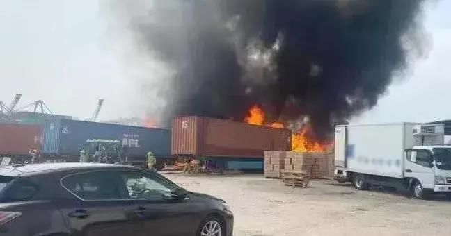 <a href='http://m.aqrcom.com' title='危險(xiǎn)品貨運(yùn)' >危險(xiǎn)品貨運(yùn)</a>