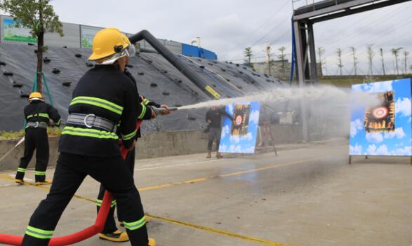 <a href='http://m.aqrcom.com' title='危險品運輸' >危險品運輸</a>