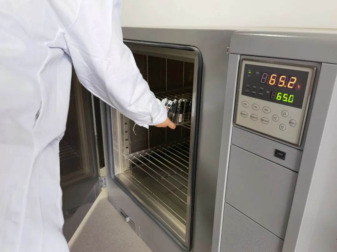 <a href='http://m.aqrcom.com' title='危險品運(yùn)輸' >危險品運(yùn)輸</a>