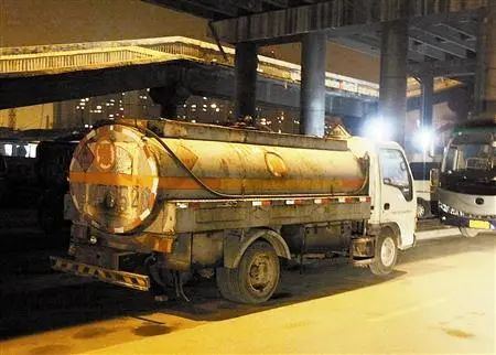 <a href='http://m.aqrcom.com' title='危險(xiǎn)品貨運(yùn)' >危險(xiǎn)品貨運(yùn)</a>